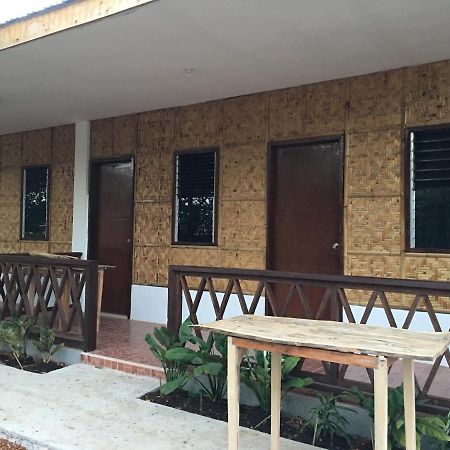 Panglao Rainbow Inn ตักบีลารัน ซิตี ภายนอก รูปภาพ