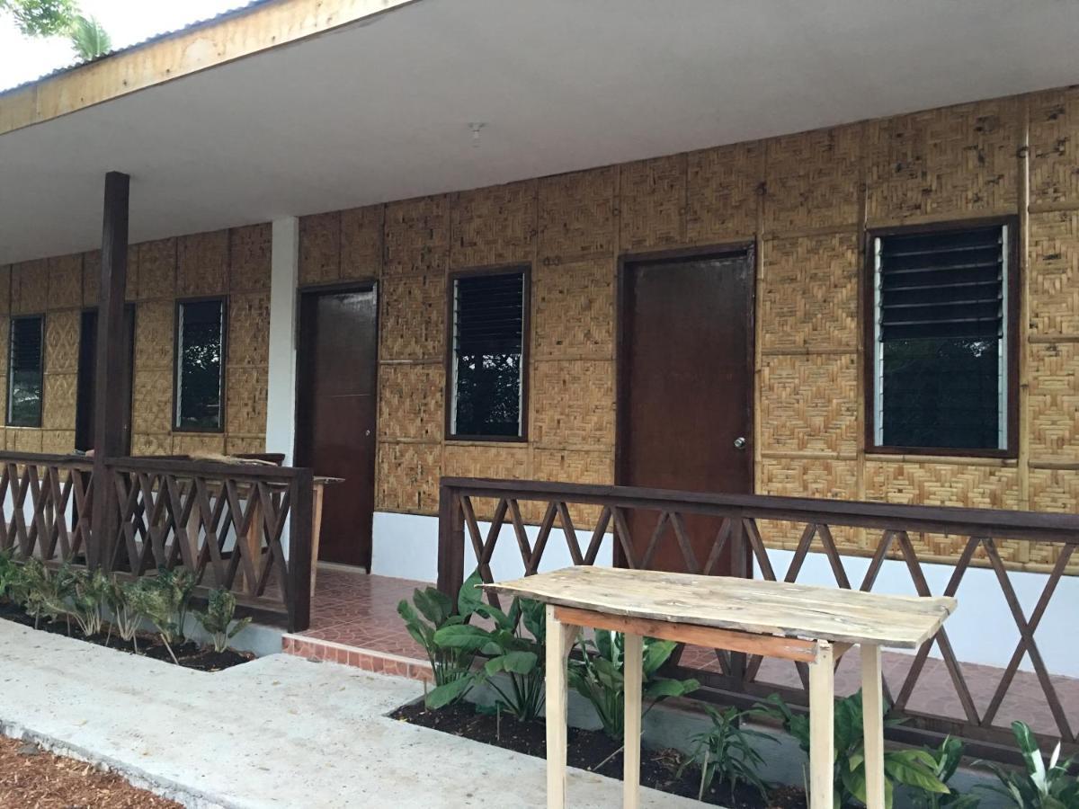 Panglao Rainbow Inn ตักบีลารัน ซิตี ภายนอก รูปภาพ